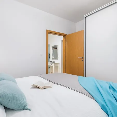 Apartment Mila *